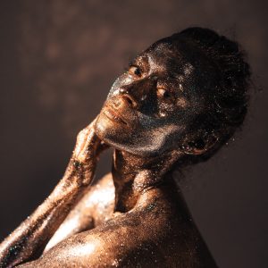 Golden Radiance Body Polish